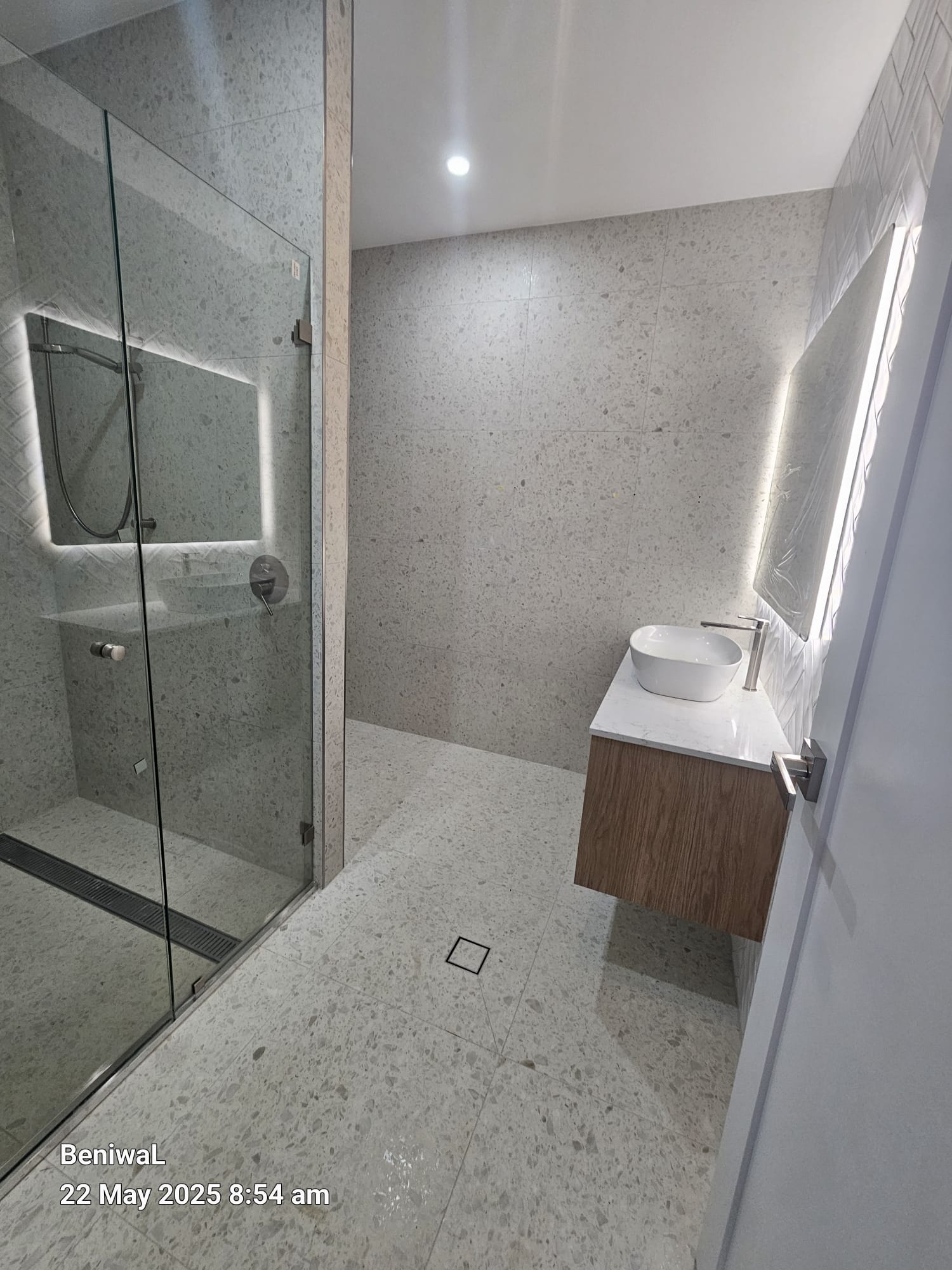 Bathroom & laundry project by Desi Building Solutions