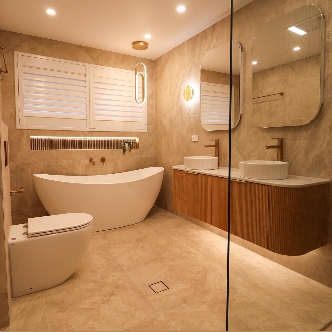 Bathroom & laundry project by Desi Building Solutions