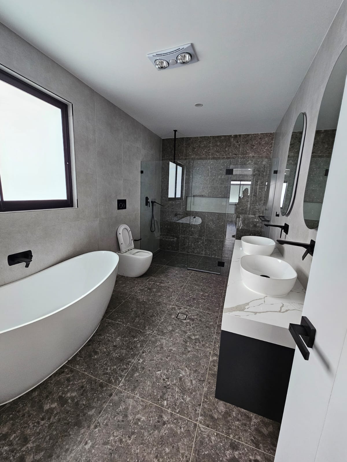 Bathroom & laundry project by Desi Building Solutions
