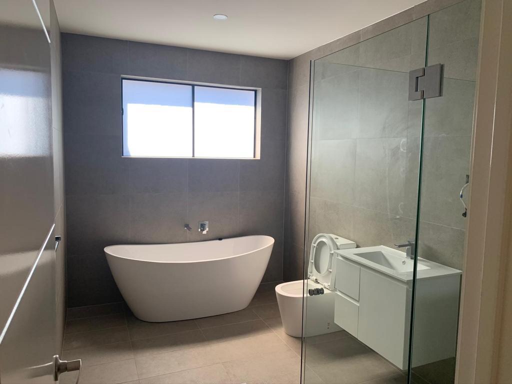 Bathroom & laundry project by Desi Building Solutions