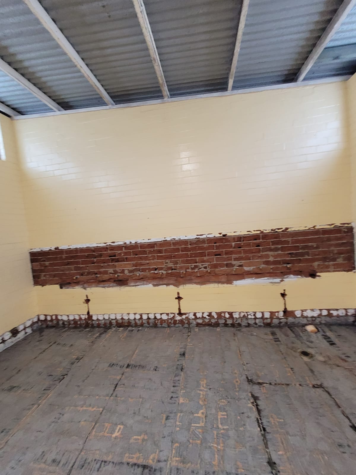 Renovations & extensions project by Desi Building Solutions