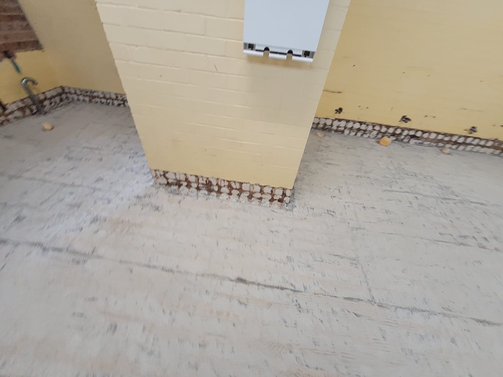 Renovations & extensions project by Desi Building Solutions