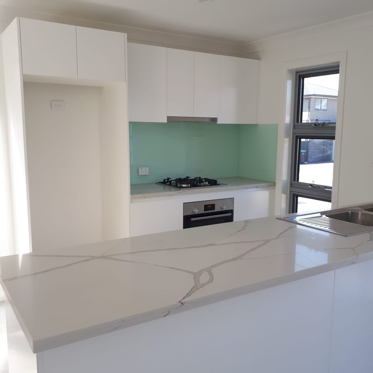 Kitchen, joinery & cabinetry project by Desi Building Solutions