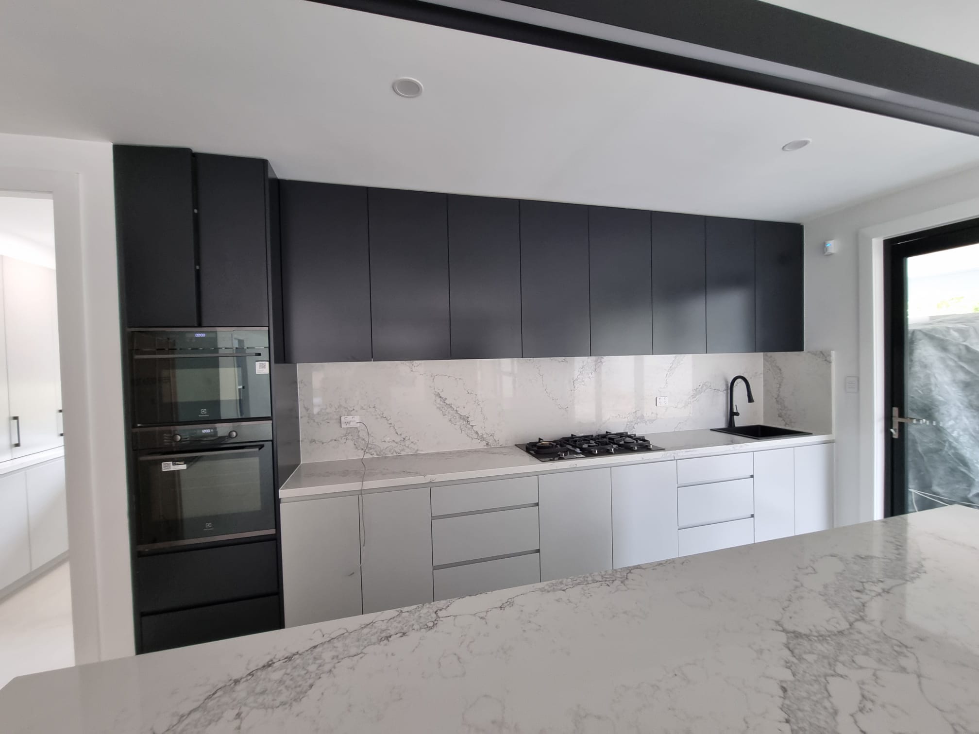 Kitchen, joinery & cabinetry project by Desi Building Solutions
