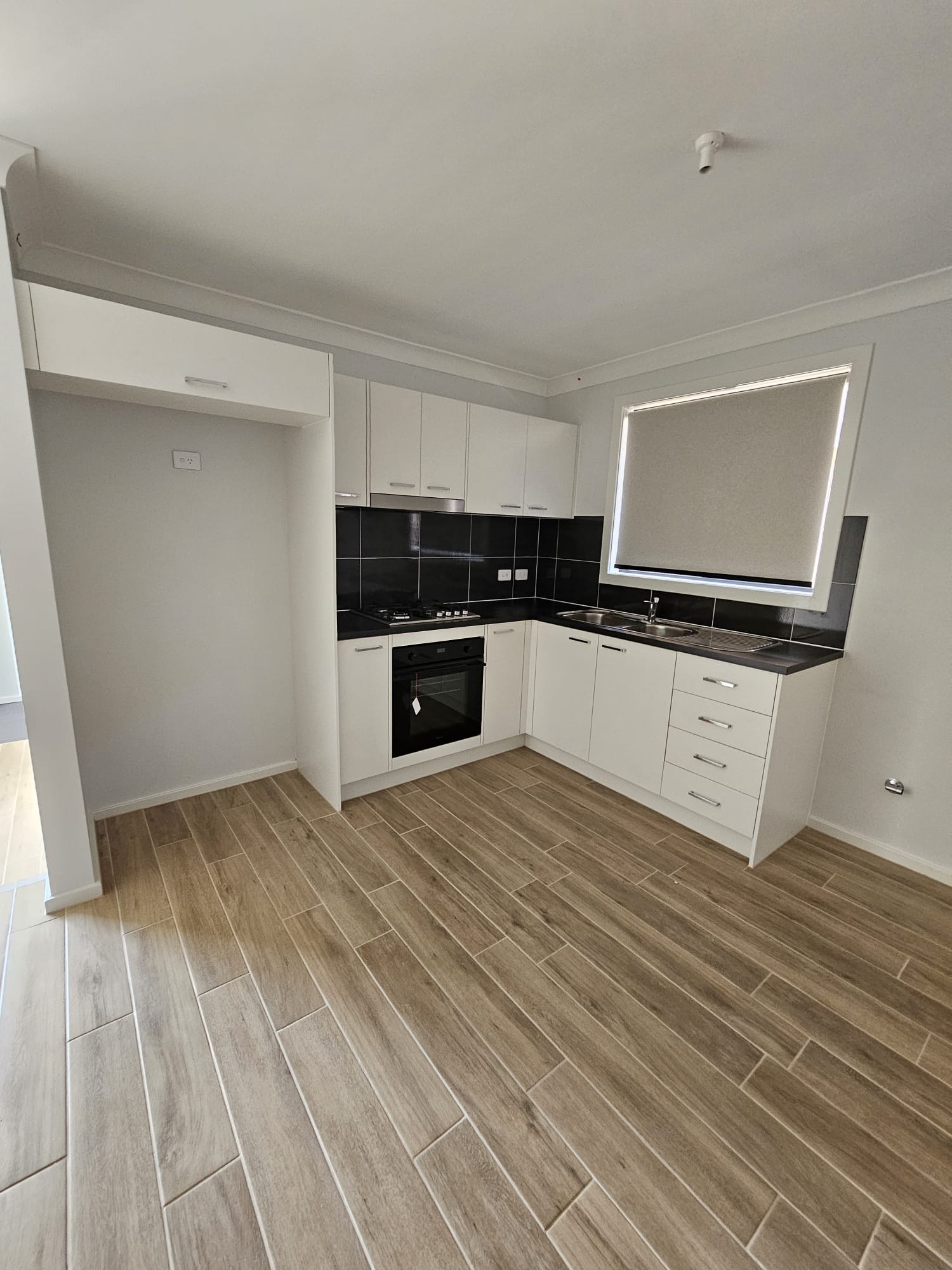 Kitchen, joinery & cabinetry project by Desi Building Solutions