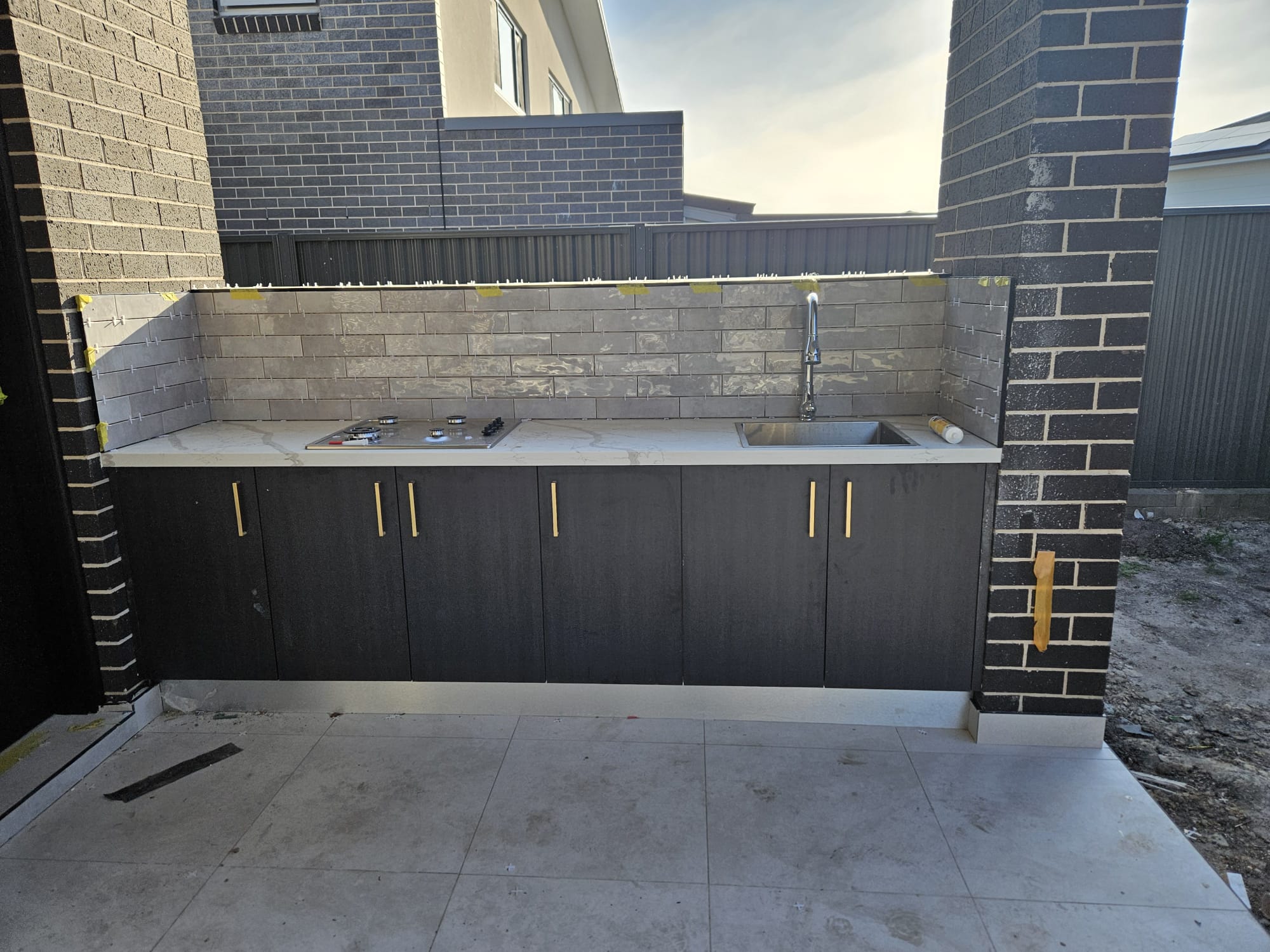 Kitchen, joinery & cabinetry project by Desi Building Solutions