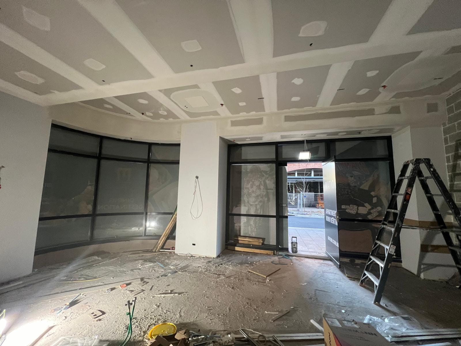 Renovations & extensions project by Desi Building Solutions