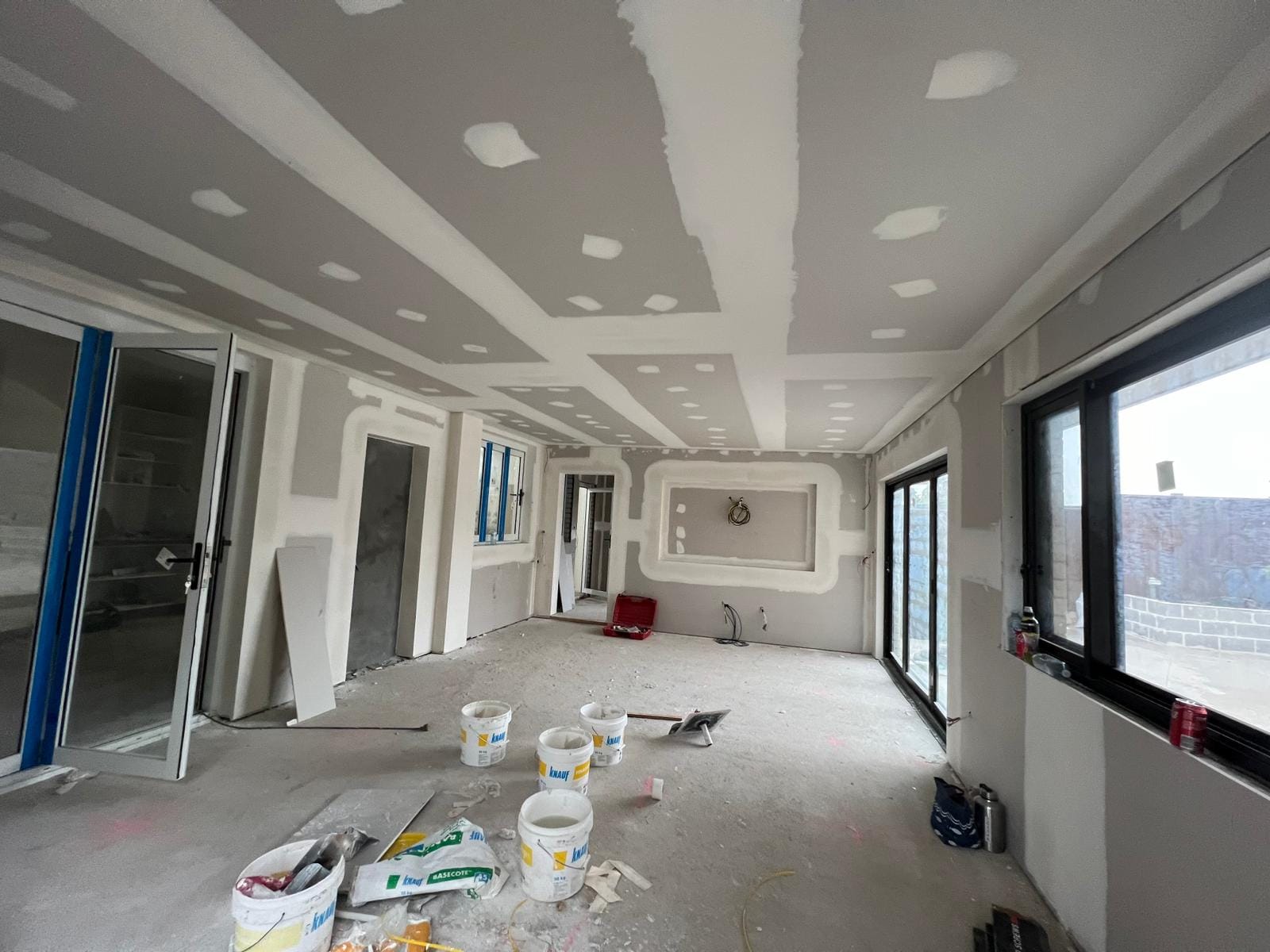 Renovations & extensions project by Desi Building Solutions