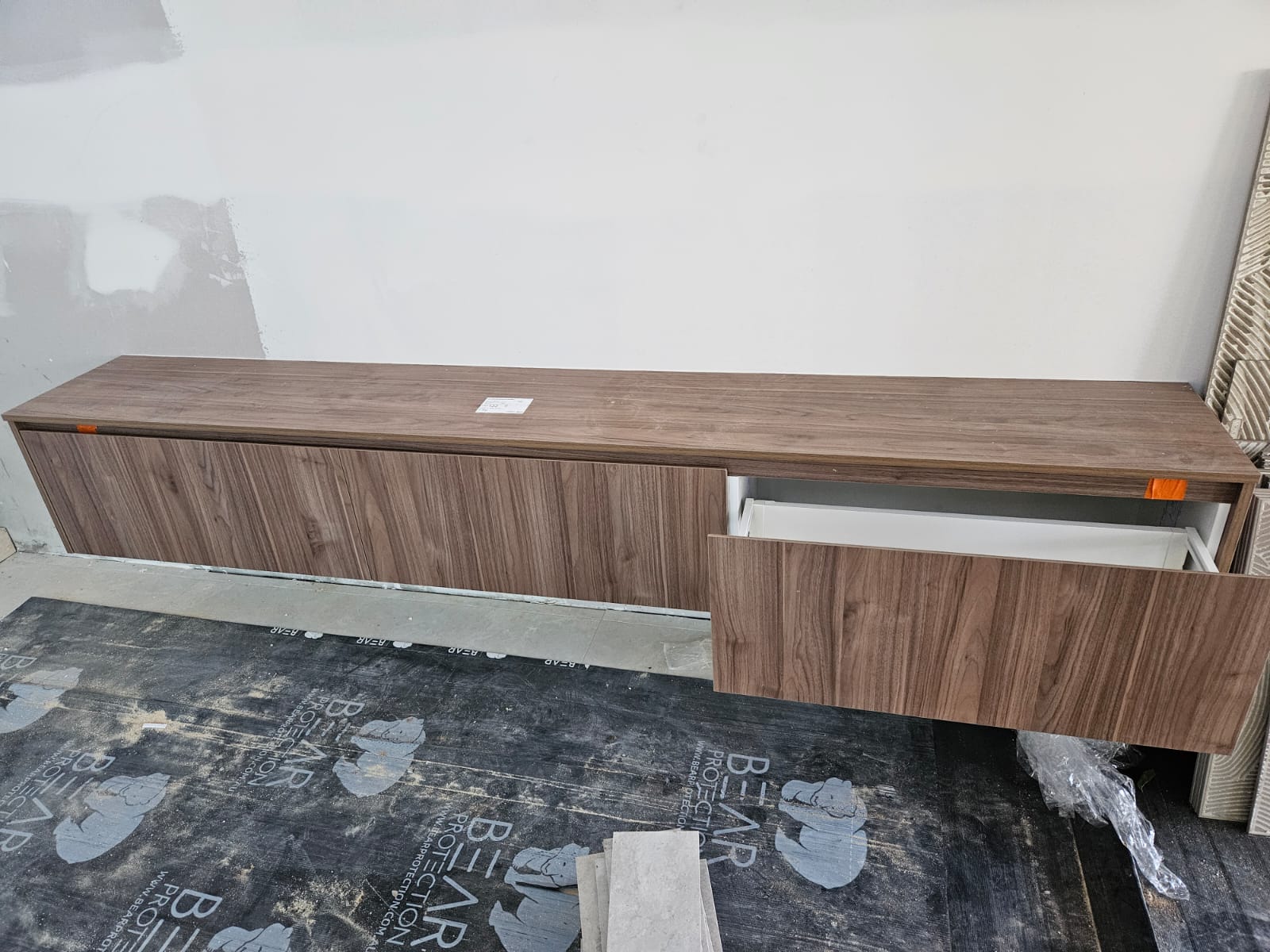 Kitchen, joinery & cabinetry project by Desi Building Solutions