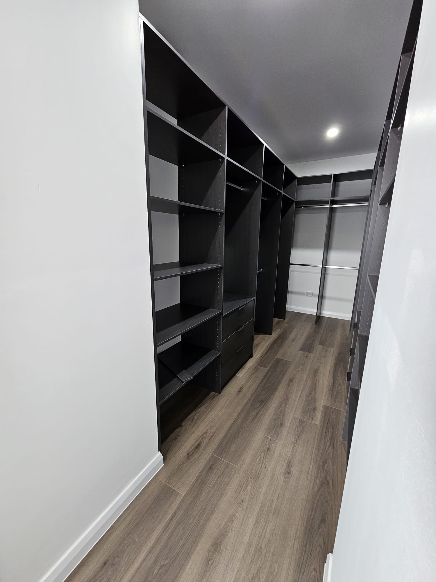 Kitchen, joinery & cabinetry project by Desi Building Solutions