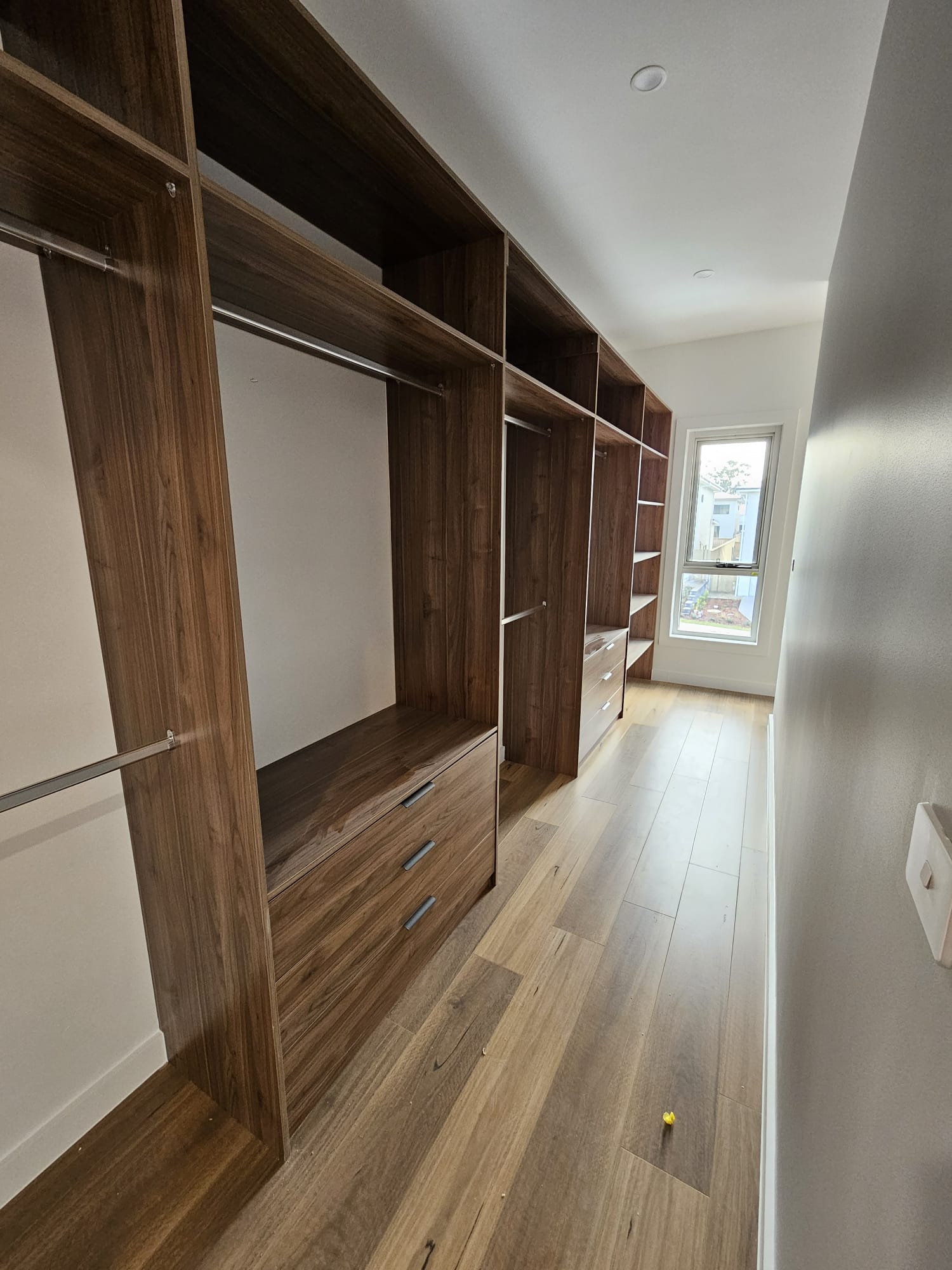 Kitchen, joinery & cabinetry project by Desi Building Solutions