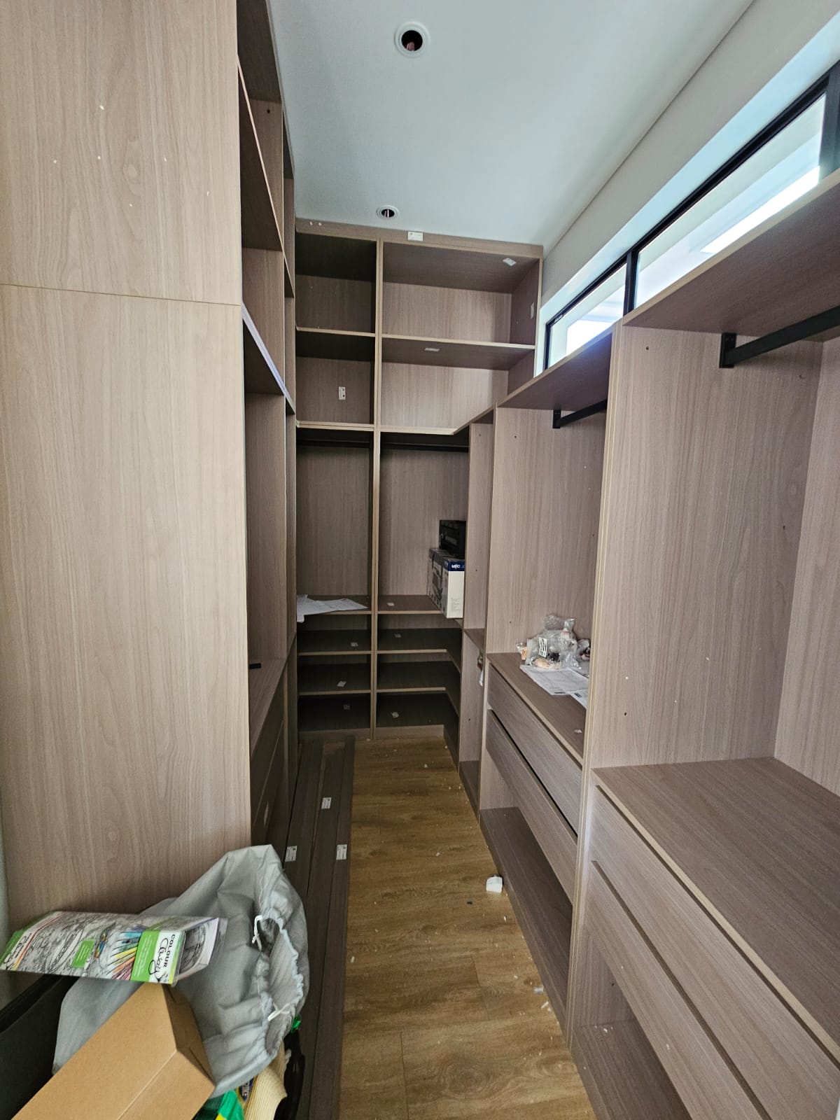 Kitchen, joinery & cabinetry project by Desi Building Solutions